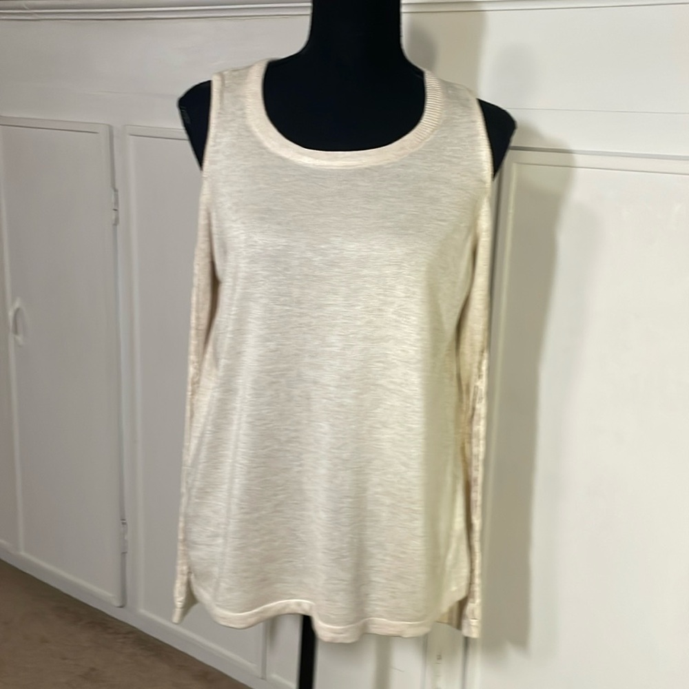 PINK REPUBLIC Cold Shoulder Top